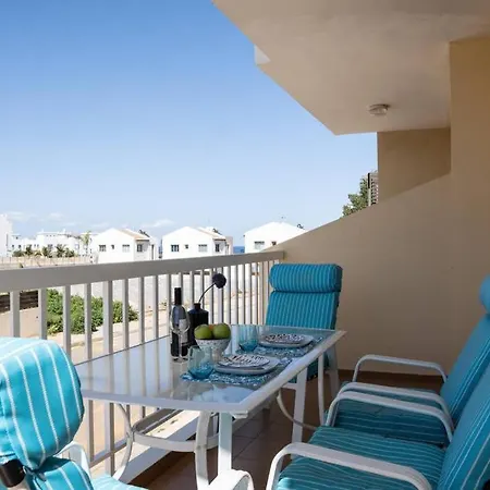 Sea-inspired Two Br - Malama Beach Апартаменты